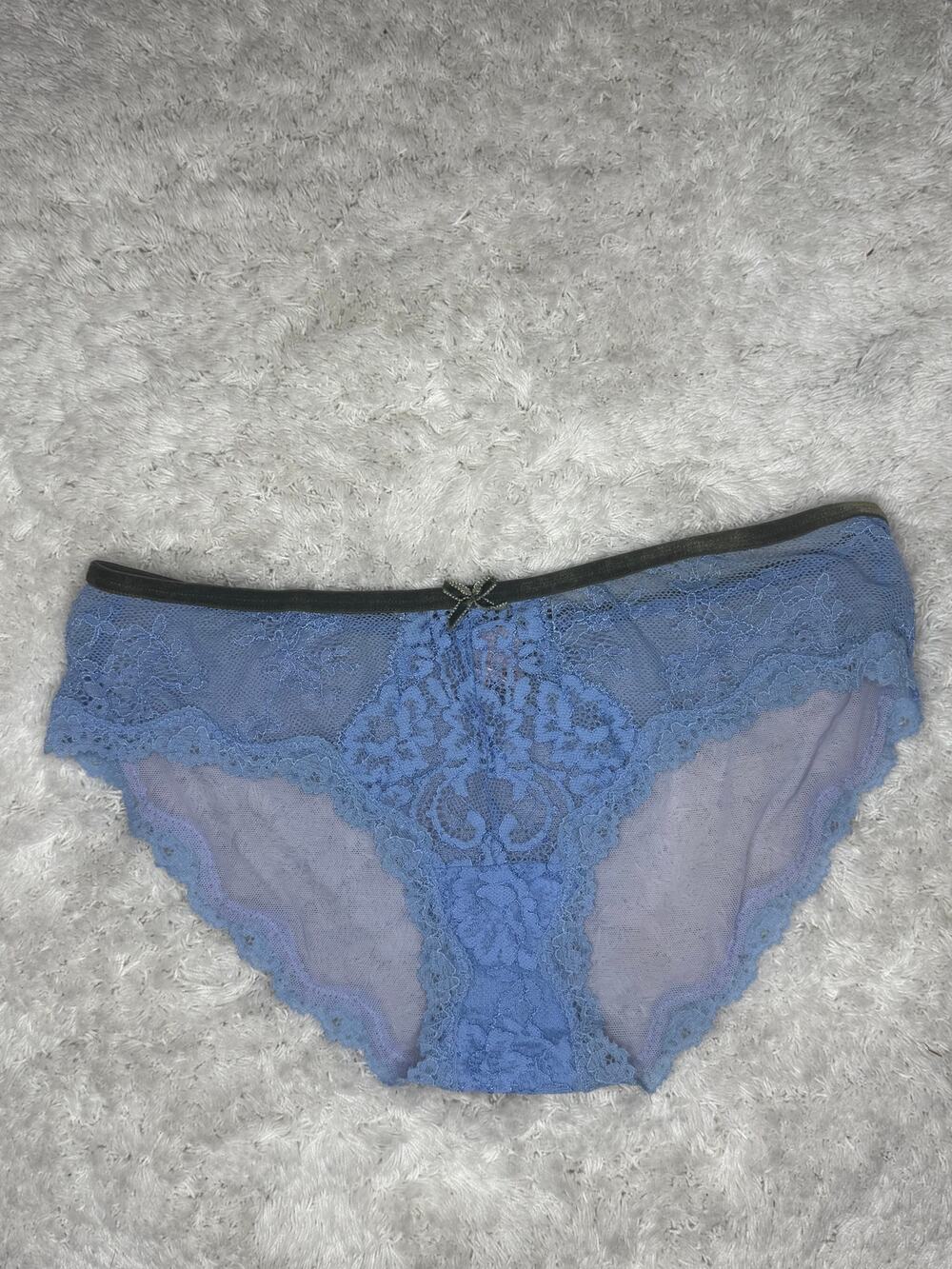 NWOT Victoria’s Secret Dream Angels Hipkini Blue Lace Mesh Panty XS 2016